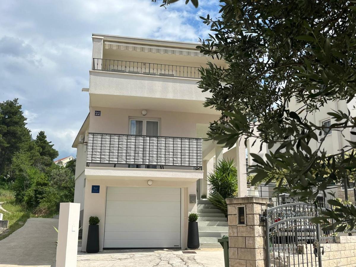 Guesthouse Civljak Baška Voda Eksteriør bilde