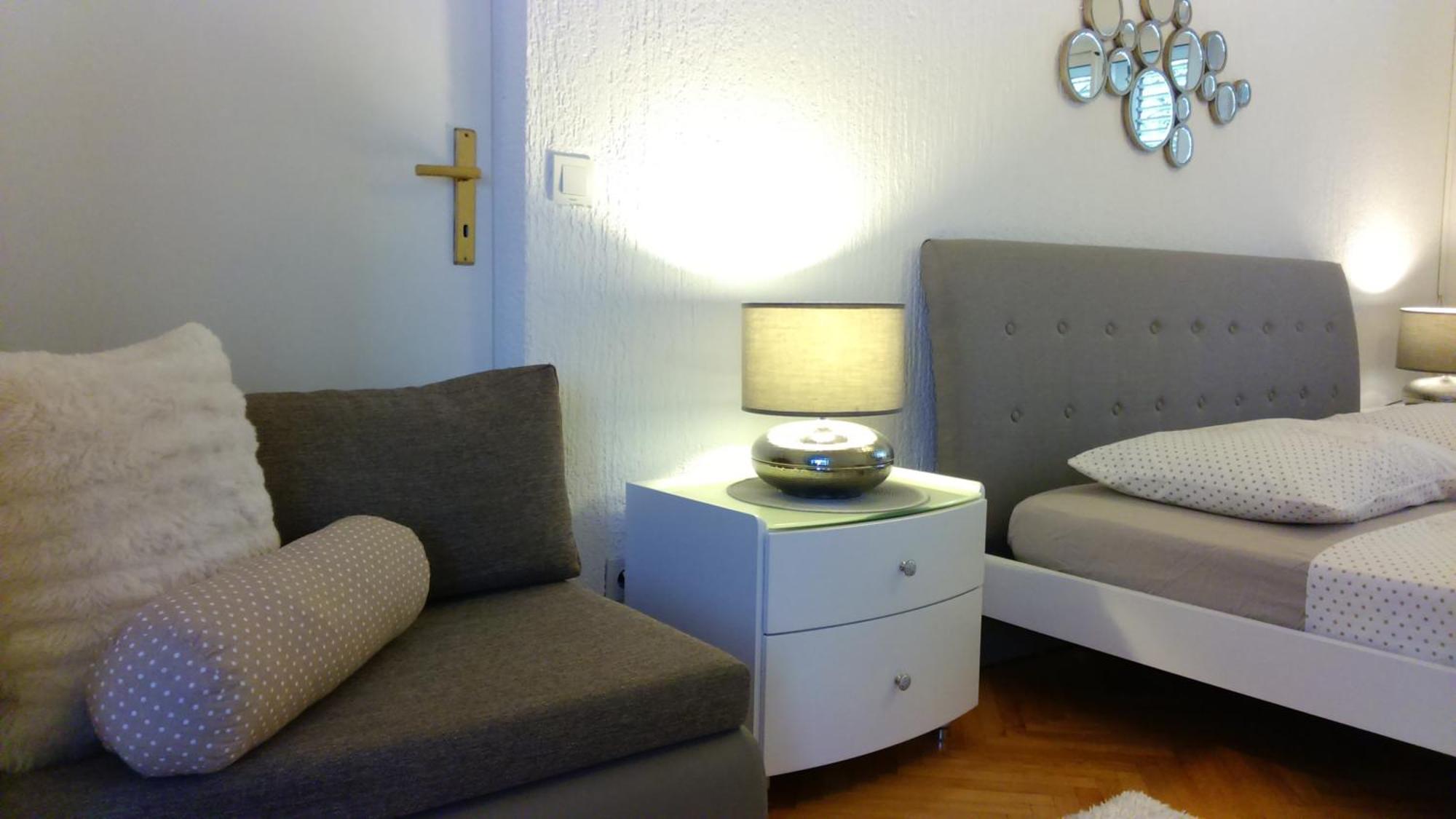 Guesthouse Civljak Baška Voda Eksteriør bilde